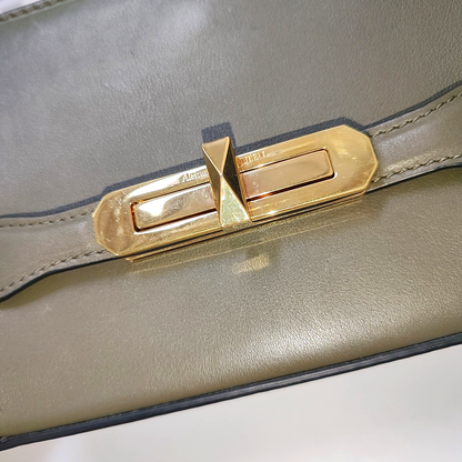 Alexander McQUEEN Camera Bag Dark Green Calfskin Embossed Single Shoulder Bag Golden hardware Removable shoulder strap-(SKU)-940170035