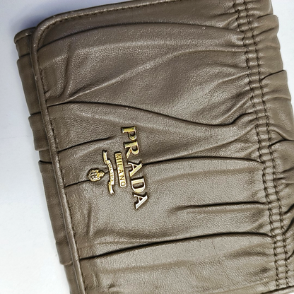 PRADA Diagramme Taupe Cowhide Wallet Golden hardware-(SKU)-953038830