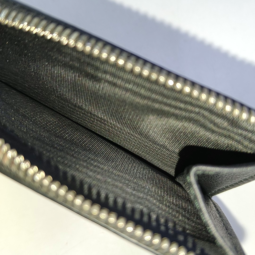 FERRAGAMO Black Cowhide Embossed Card Case Silver Hardware-(SKU)-951564826