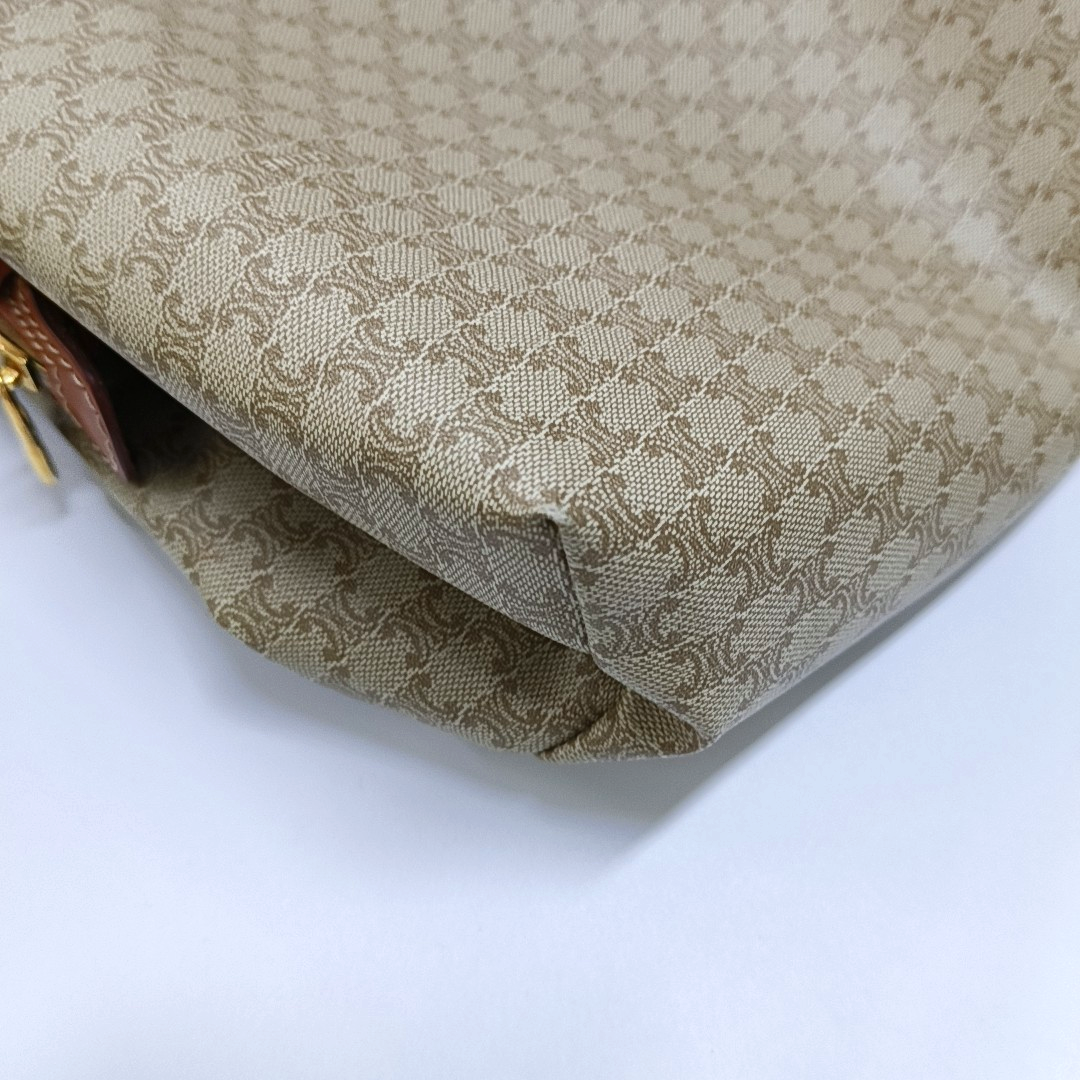 CELINE Khaki Coated Canvas Triumph Clutch Golden hardware-(SKU)-955736593
