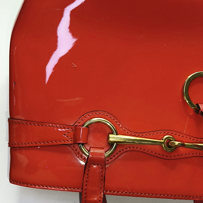 GUCCI Horsebit Chain Red Patent Leather Horsebit Shoulder and Handbag Golden hardware Removable shoulder strap-(SKU)-954143882