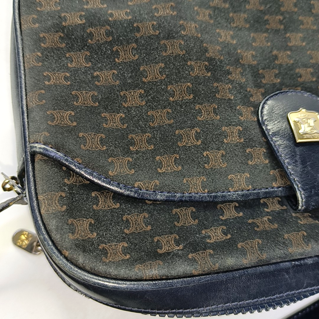 CELINE Camera Bag Black Velvet Leather Triumph Arch Crossbody Single Shoulder Bag Golden hardware-(SKU)-956103145