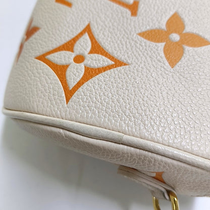 LOUIS VUITTON GRADIENT Mini Beige Leather Monogram Vernis Crossbody Shoulder Bag Hobo Bag with Gold Hardware and 2 Detachable Straps-(SKU)-967336179