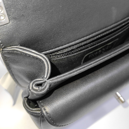 CHANEL COCO EYELETS Black Leather Quilted Single Shoulder Bag Crossbody Bag Silver Hardware 25 Clasp-(SKU)-952886640