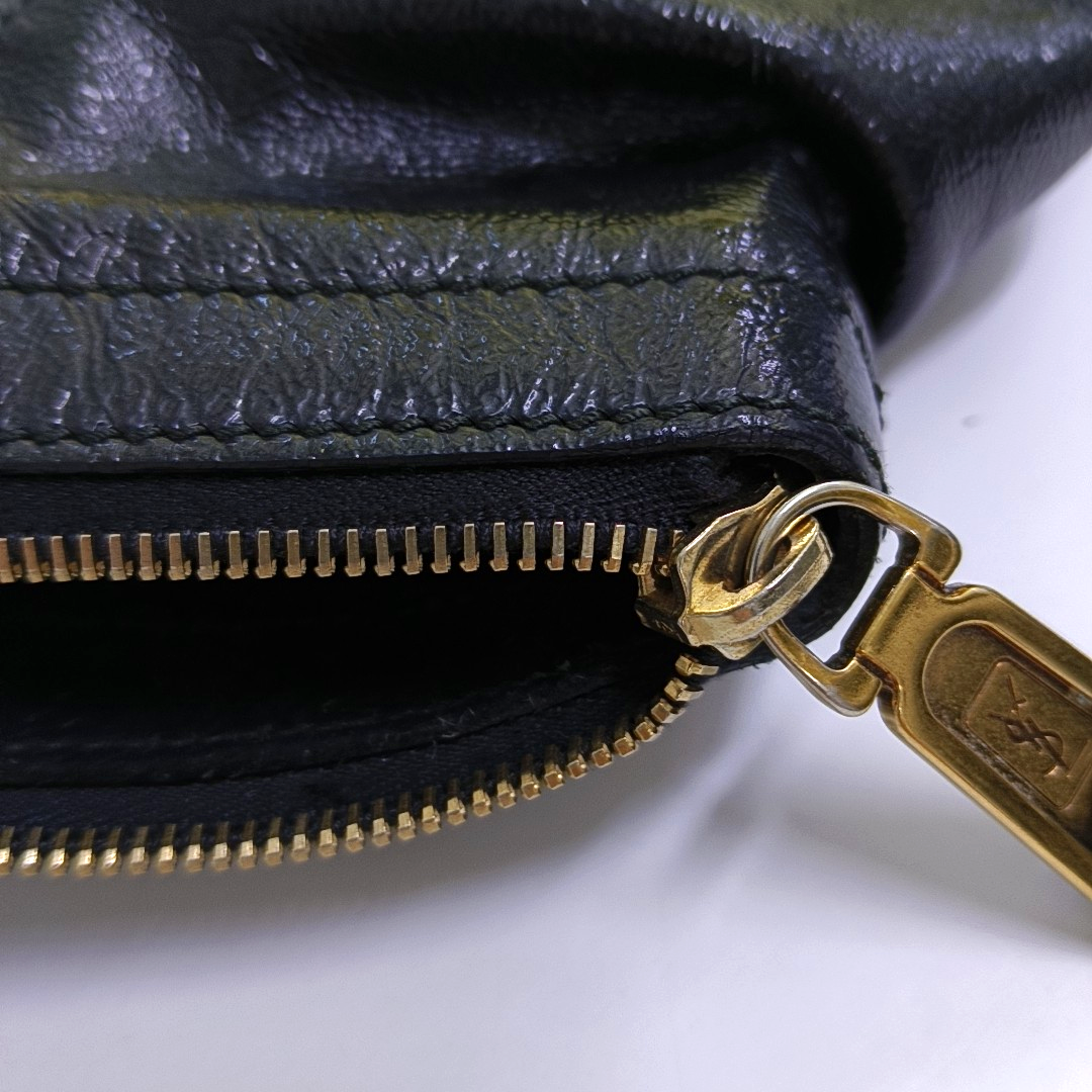 YSL Black Cowhide Studs Tote Handbag Golden hardware-(SKU)-956655184
