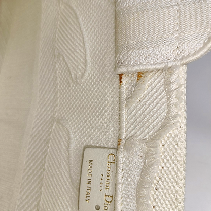 DIOR Book Tote Medium White Canvas Embroidered Tote Bag-(SKU)-945787437