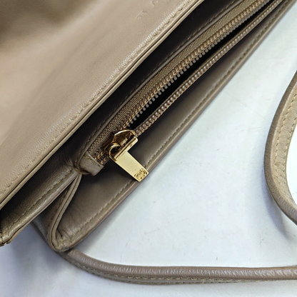 LOEWE Khaki Leather Single Shoulder Bag Tote Bag Golden hardware-(SKU)-958988602