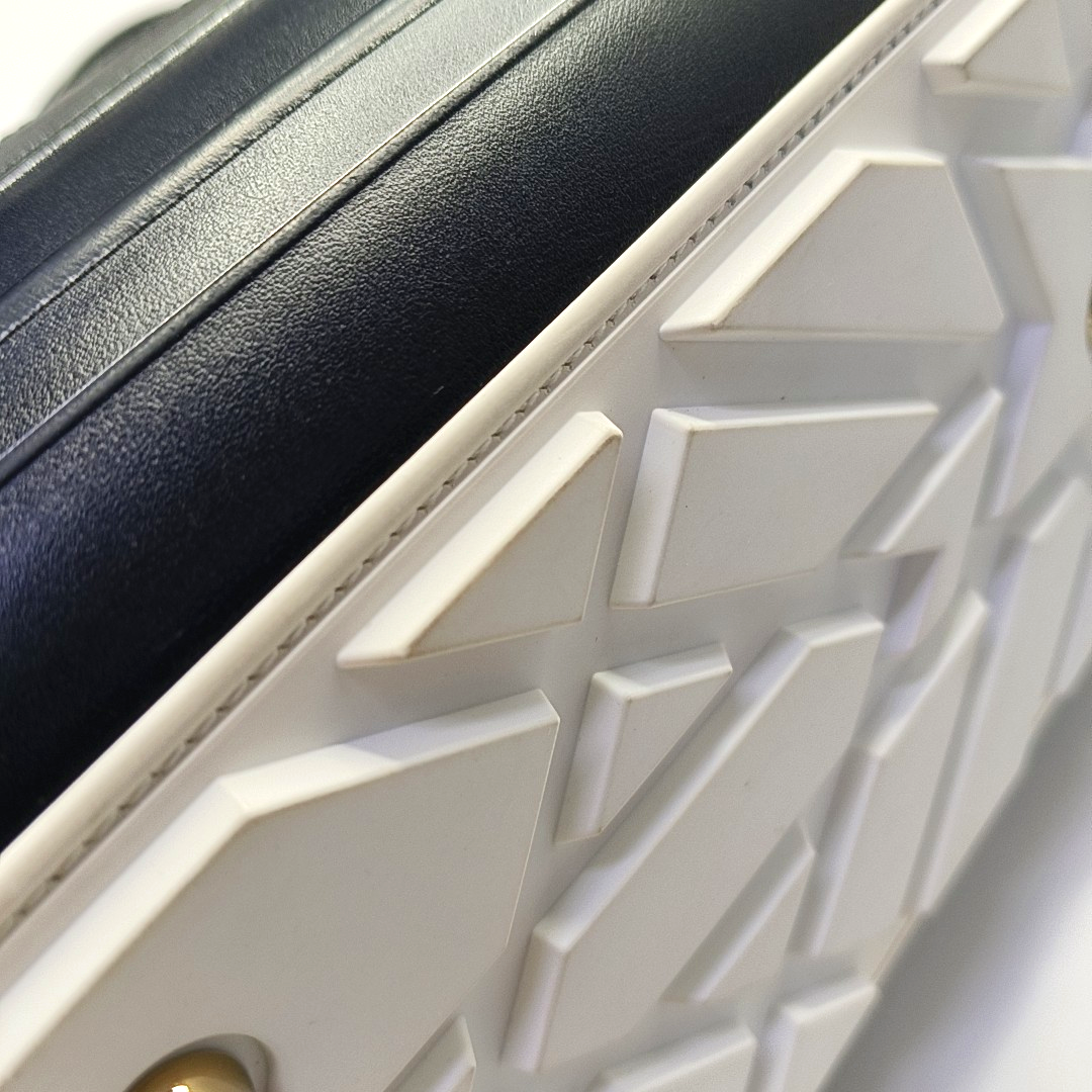 DIOR Vibe Silver Cowhide Single Shoulder Bag with Gold Hardware, Removable Strap-(SKU)-964309600