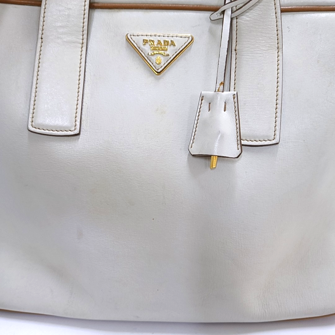 PRADA White Leather Monogrammed Tote Bag Golden hardware-(SKU)-960002423