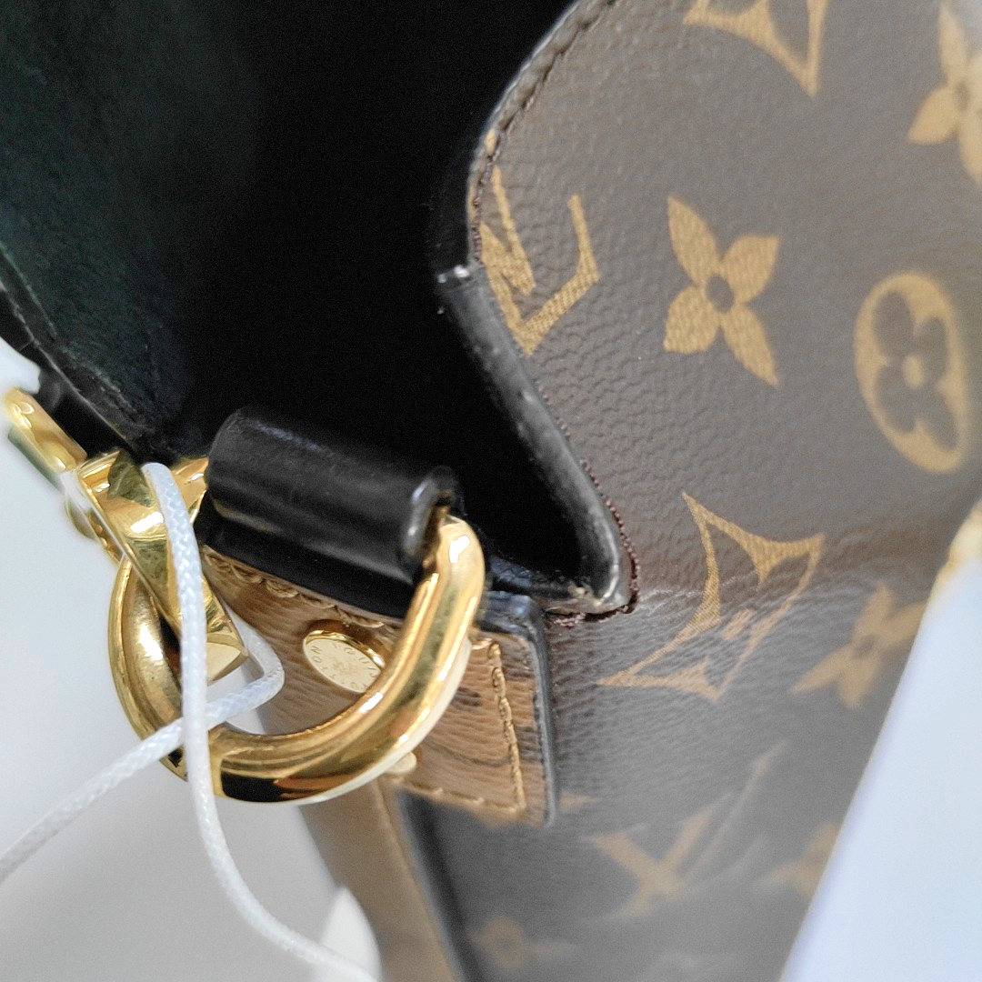 LOUIS VUITTON BENTO BOX, brown coated canvas monogram crossbody bag, shoulder bag, handbag with golden hardware and 2 detachable straps-(SKU)-956133606