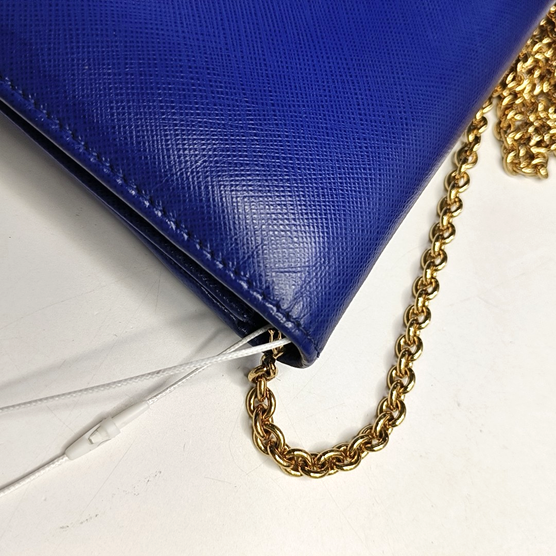 FERRAGAMO Ginny Blue Cowhide Crossbody Bag Golden hardware Removable shoulder strap-(SKU)-952268528