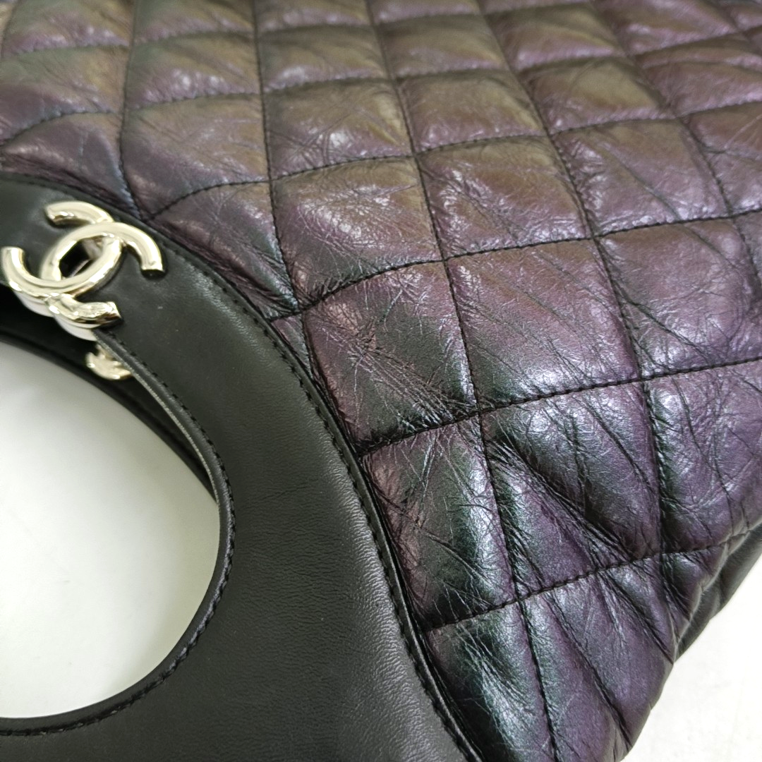 CHANEL CHANEL 31 Small Size Laser Cut Calfskin Quilted Crossbody Shoulder Bag with Silver and Palladium Hardware, 28 openings-(SKU)-953385653