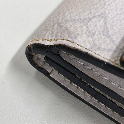 LOUIS VUITTON DISCOVERY Grey Coated Canvas Old Money Wallet Silver Hardware-(SKU)-13382678