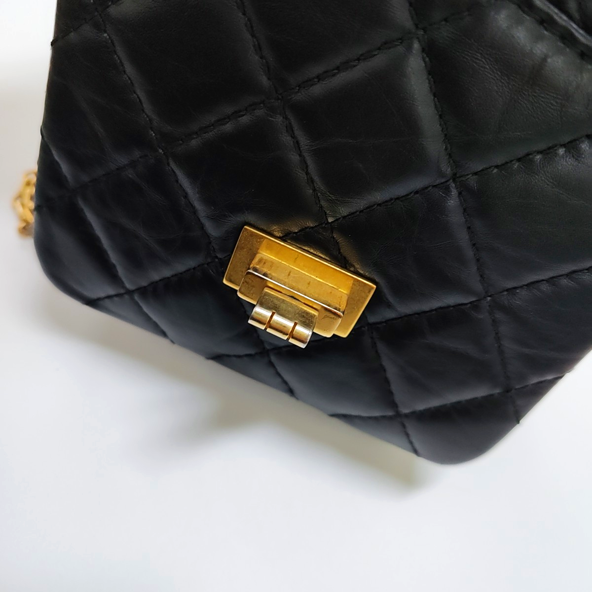 CHANEL 2.55 Black Leather Quilted Chain Shoulder Bag with Gold Hardware, 30 Clasps-(SKU)-963142533