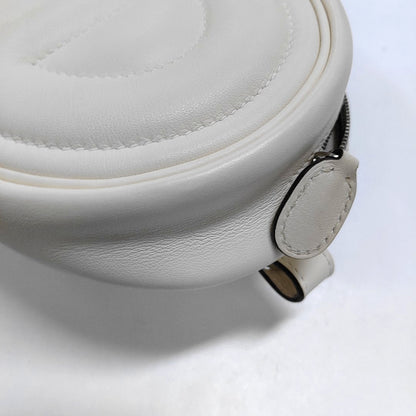 HERMÈS In-The-Loop Cream Swift Leather Quilted Embossed Shoulder Bag with Detachable Strap, Silver Hardware, Z Clasp-(SKU)-968173215