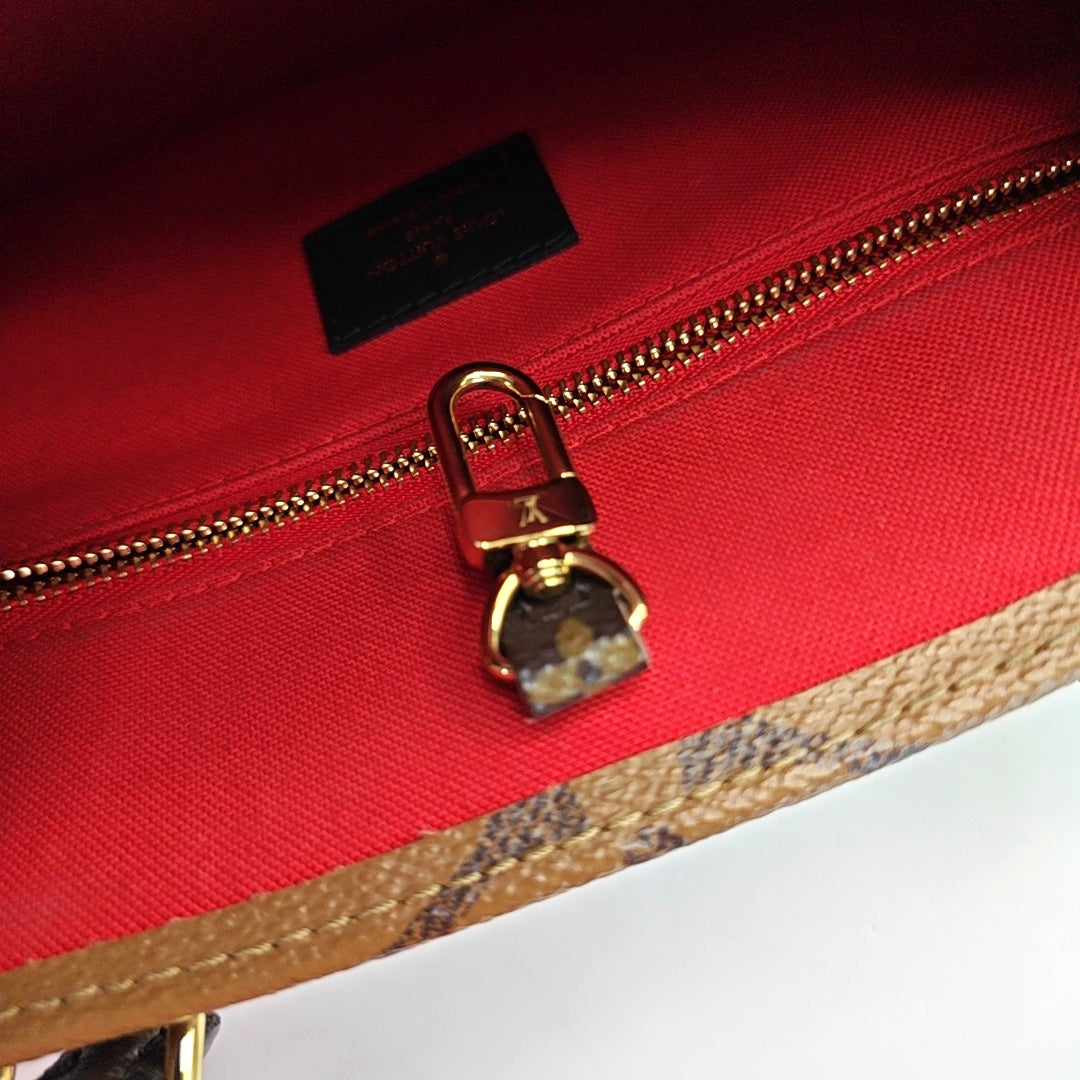 LOUIS VUITTON ONTHEGO Small Monogram Brown Coated Canvas Flower Print Jungle Bag Shoulder Bag Crossbody Bag Golden Hardware Removable Strap-(SKU)-964869214