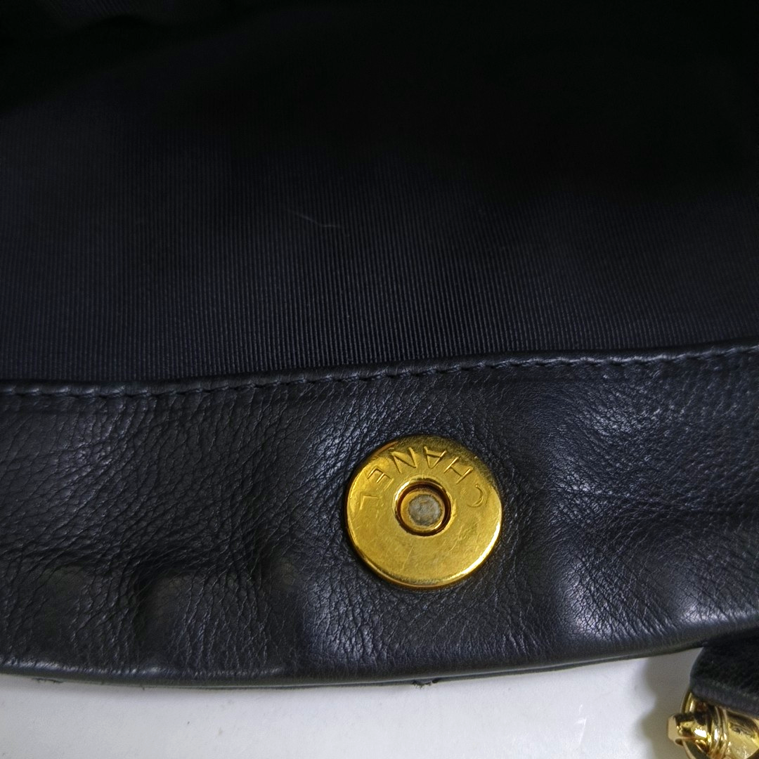CHANEL CHAIN ME Black Pebbled Leather Quilted Crossbody Shoulder Bag with Gold Hardware, 14 openings-(SKU)-953577261