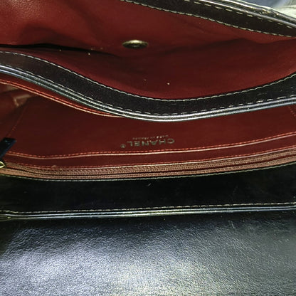 CHANEL PRESTIGE Black Calfskin Quilted Shoulder Bag with Palladium Hardware, 21 Clasp-(SKU)-966292993