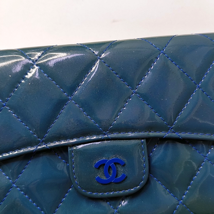 CHANEL CLASSIC FLAP Blue patent leather diamond-pattern wallet Silver and Blue Hardware 16nan-(SKU)-949495187