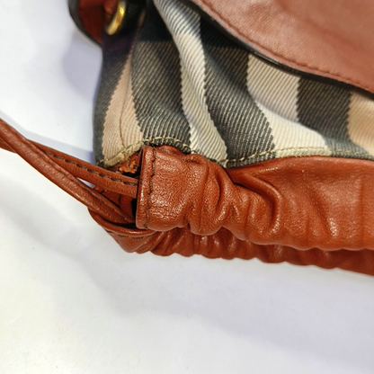 BURBERRY Red cowhide shoulder bag crossbody bag Golden hardware Removable shoulder strap-(SKU)-954287529