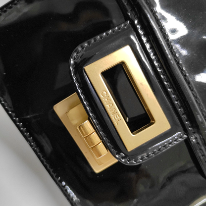 CHANEL 2.55 Black Patent Leather Single Shoulder Bag Crossbody Bag Golden Hardware 12 Clasp-(SKU)-956888916