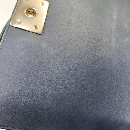 CHANEL BOY CHANEL Medium Deep Blue Leather Grained Crossbody Bag Single Shoulder Bag with Gold Hardware 25 opening Removable Strap-(SKU)-957834137
