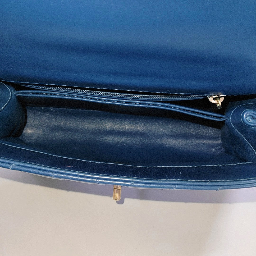 CHANEL COCO HANDLE Medium Size Blue Calfskin Quilted V Pattern Single Shoulder Bag with Gold Hardware 25 Compartments Removable Shoulder Strap-(SKU)-965602661