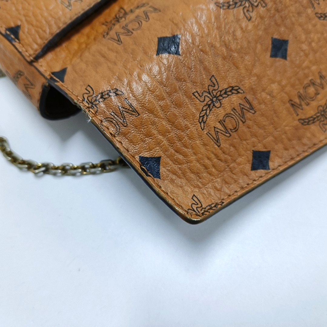 MCM MILLIE  Medium size Cognac coated canvas monogram laurel buckle shoulder bag/crossbody bag Golden hardware Removable shoulder strap-(SKU)-944137648
