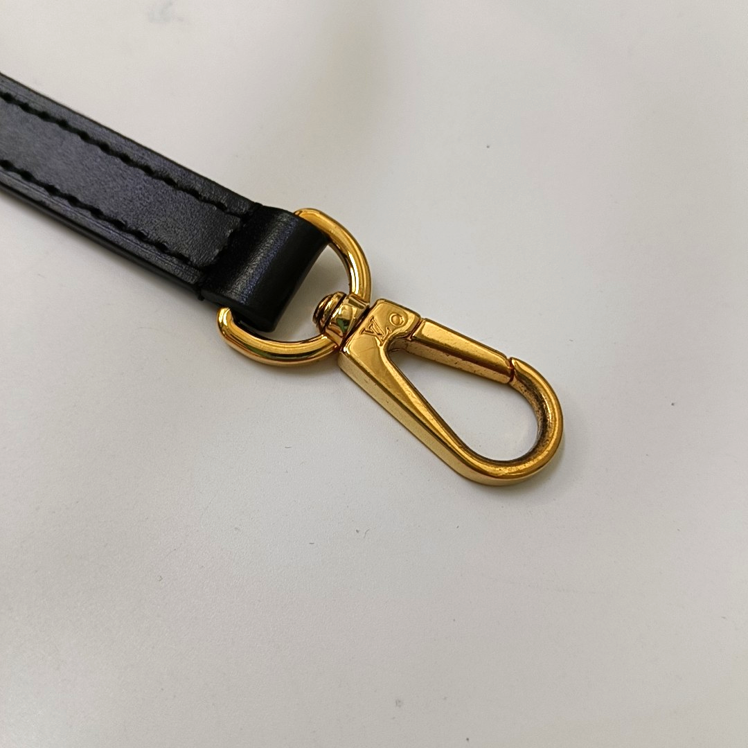 LOUIS VUITTON CANNES Black Patent Leather Embossed Money Bucket Crossbody Shoulder Bag Tote Bag Gold Hardware Removable Strap-(SKU)-952976210