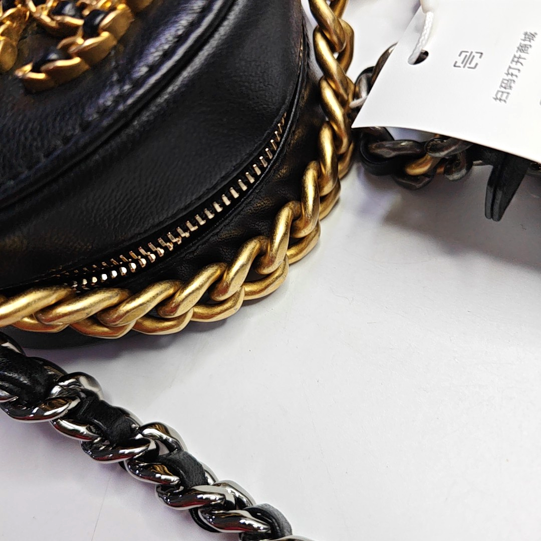 CHANEL CHANEL 19 Black Lamb Skin Quilted Matelassé Shoulder Bag Crossbody Bag Handbag Golden Silver Rutenium Hardware 30 Clasp-(SKU)-962948228