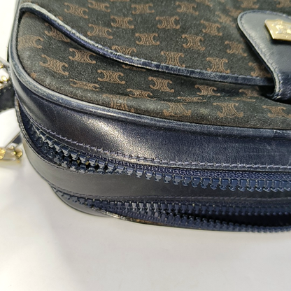 CELINE Camera Bag Black Velvet Leather Triumph Arch Crossbody Single Shoulder Bag Golden hardware-(SKU)-956103145