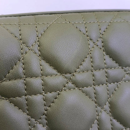 DIOR Lady Dior Small Green Lamb Skin Quilted Cannage Four-Gusset Shoulder Bag with Golden Hardware and Detachable Strap-(SKU)-968039587