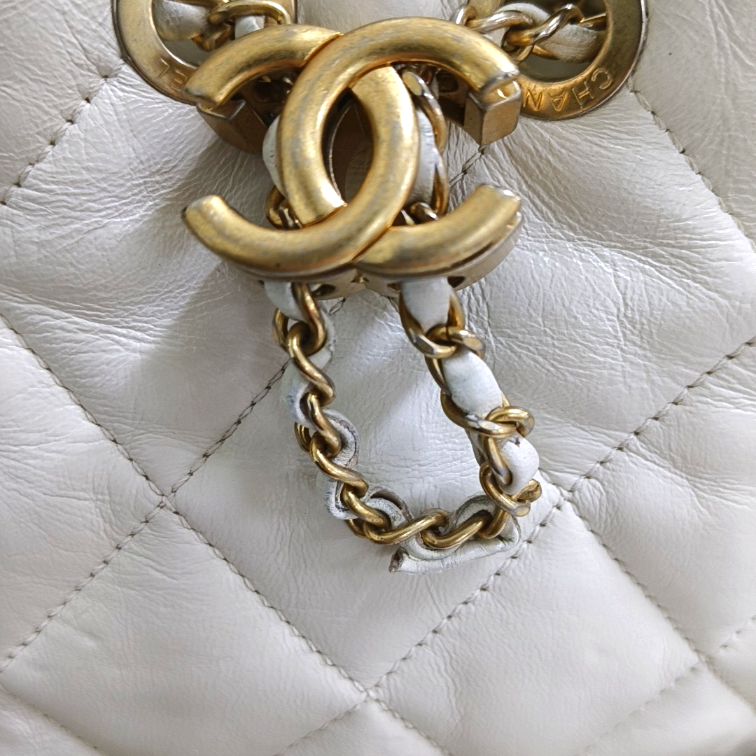 CHANEL DRAWSTRING Large White Lamb Leather Quilted Shoulder Bag with Removable Strap-(SKU)-963594078