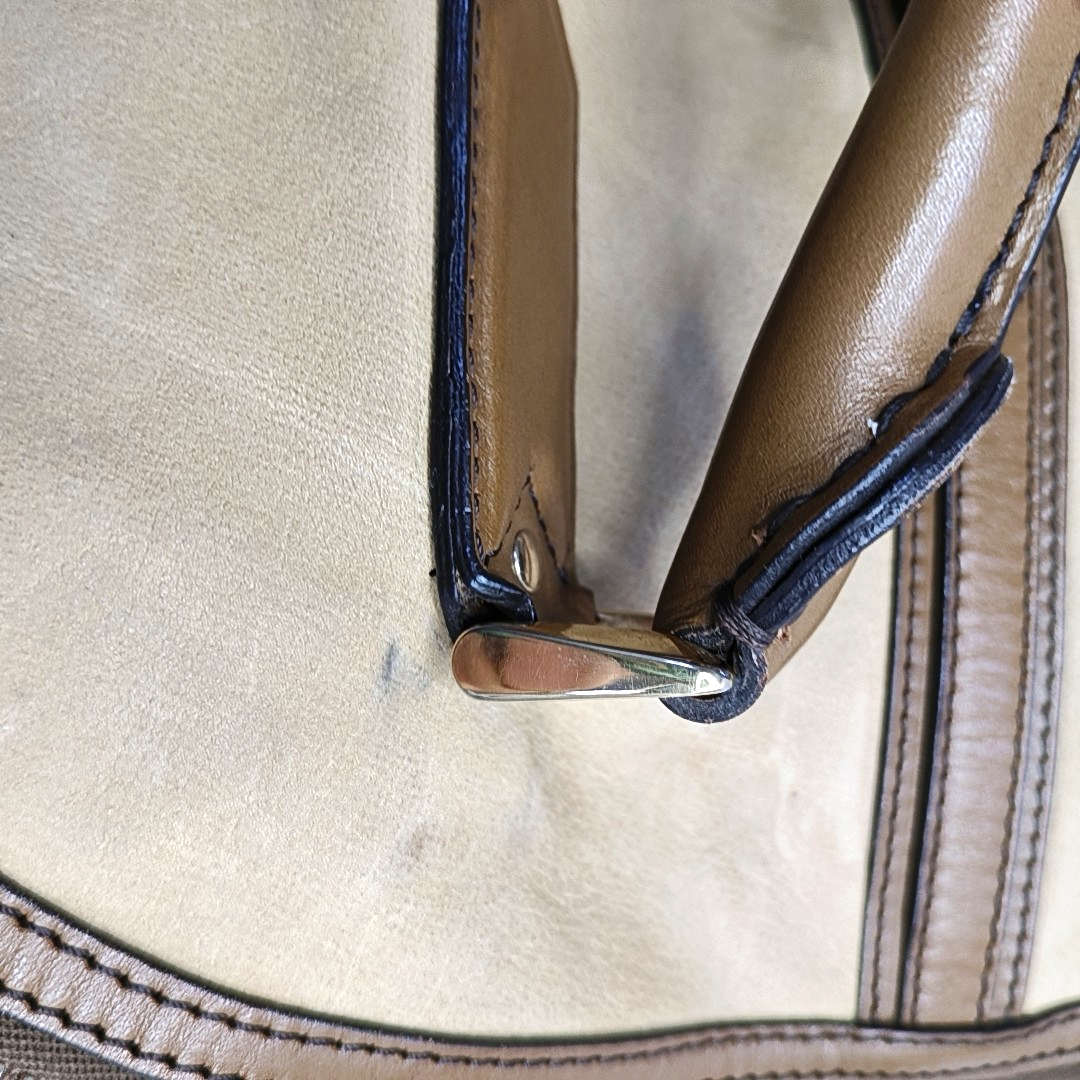 BURBERRY Milverton Khaki Leather Tote Golden hardware-(SKU)-951123220