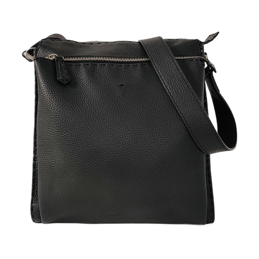 FENDI Black Cowhide Single Shoulder Bag Crossbody Bag Silver Hardware-(SKU)-940042749
