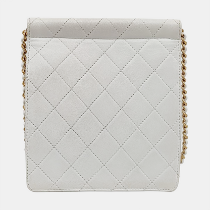 CHANEL CHIC PEARLS FLAP White Lamb Skin Quilted Single Shoulder Bag with Gold Hardware, 27 Clasp, Complete Accessories-(SKU)-959333982