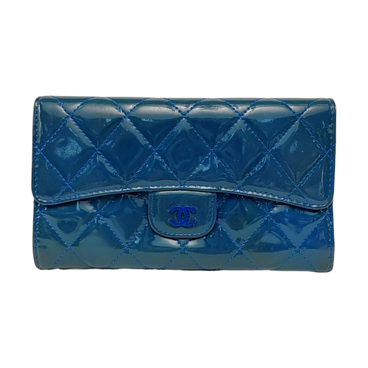 CHANEL CLASSIC FLAP Blue patent leather diamond-pattern wallet Silver and Blue Hardware 16nan-(SKU)-949495187