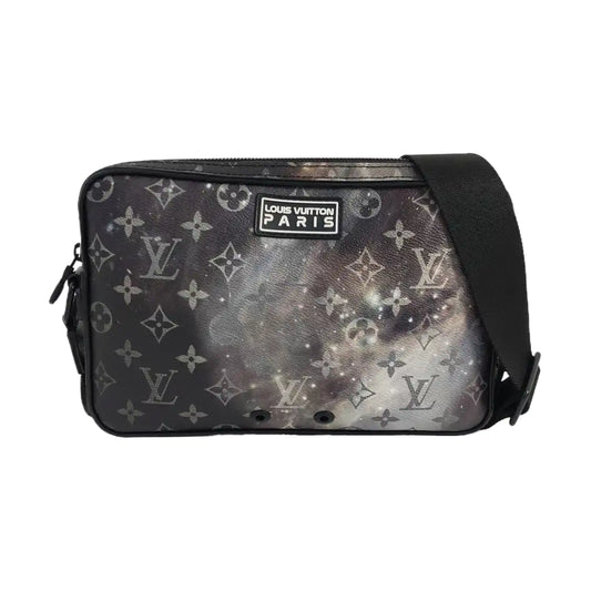 LOUIS VUITTON ALPHA Grey Coated Canvas Monogram Printed Camera Bag Shoulder Bag Crossbody Bag Black Hardware-(SKU)-959853480
