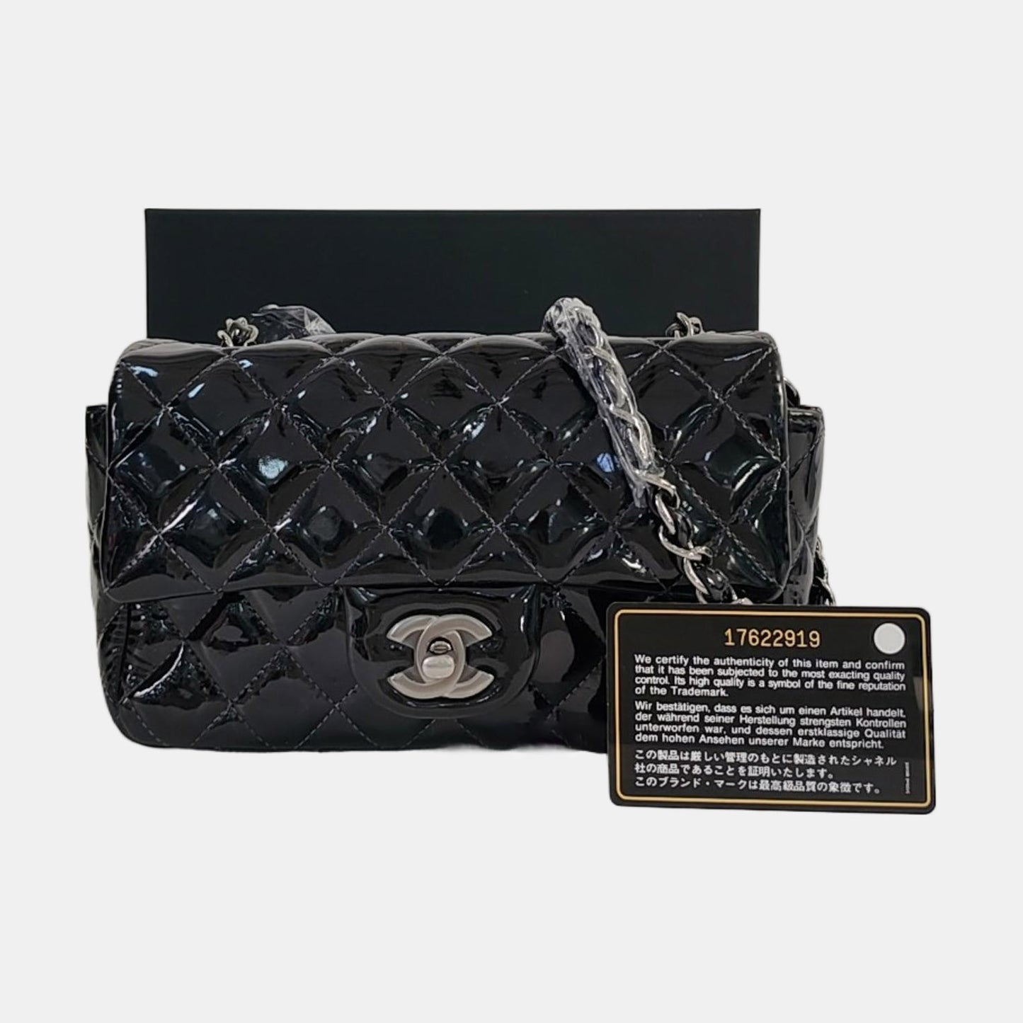CHANEL CLASSIC FLAP Mini Black Patent Leather Diamond Quilted Large Crossbody Bag Shoulder Bag Silver Hardware 17 Opening-(SKU)-961226830