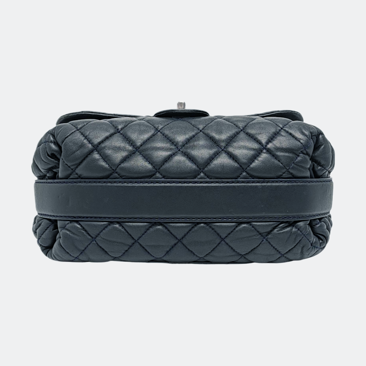 CHANEL CLASSIC FLAP Medium Deep Blue Lamb Skin Cannage Quilted Single Shoulder Bag Crossbody Bag Silver Hardware 18 Clasp-(SKU)-970159990