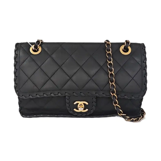 CHANEL CLASSIC FLAP Medium Black Calfskin Quilted Chain Shoulder Bag Crossbody Bag Gold Hardware 21 Clasp-(SKU)-970965992